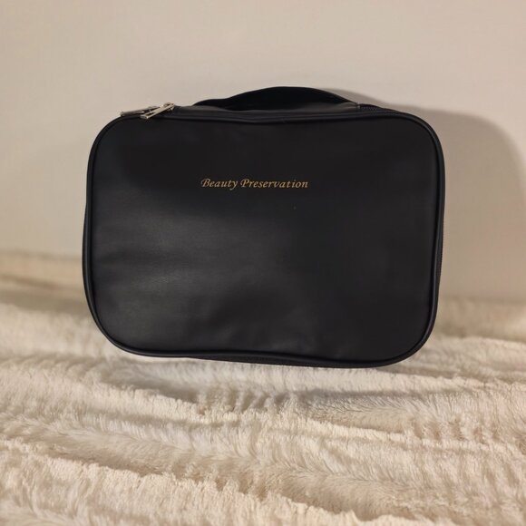 Makeup Bag - Picture 2 of 5